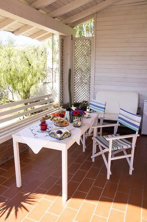 Villa Cetta B&B San Leone 3*,  Italia