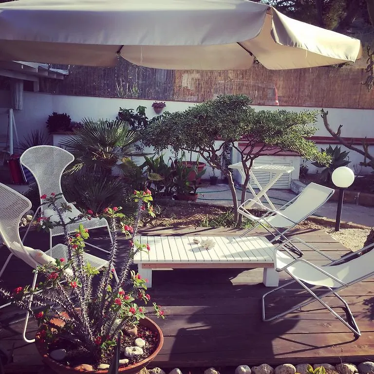 *** Frühstückspension Villa Cetta B&B San Leone Italien